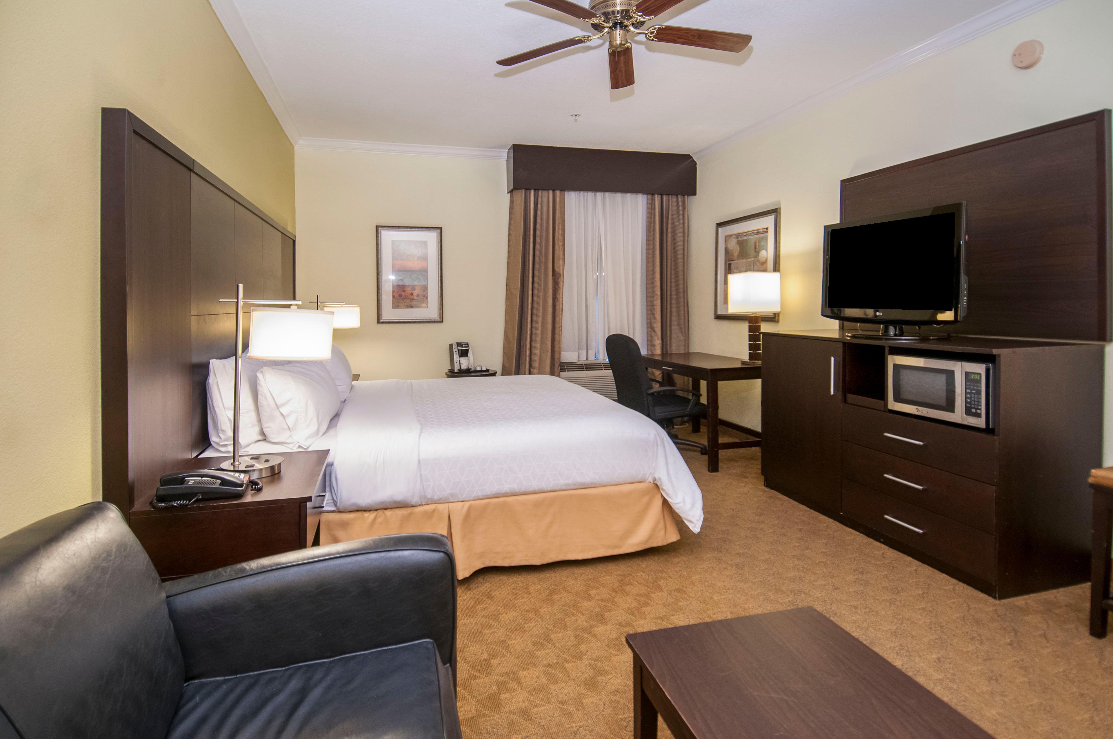 Holiday Inn Express Hotel & Suites Houston North Intercontinental By Ihg Eksteriør bilde
