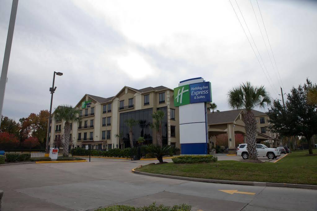 Holiday Inn Express Hotel & Suites Houston North Intercontinental By Ihg Eksteriør bilde